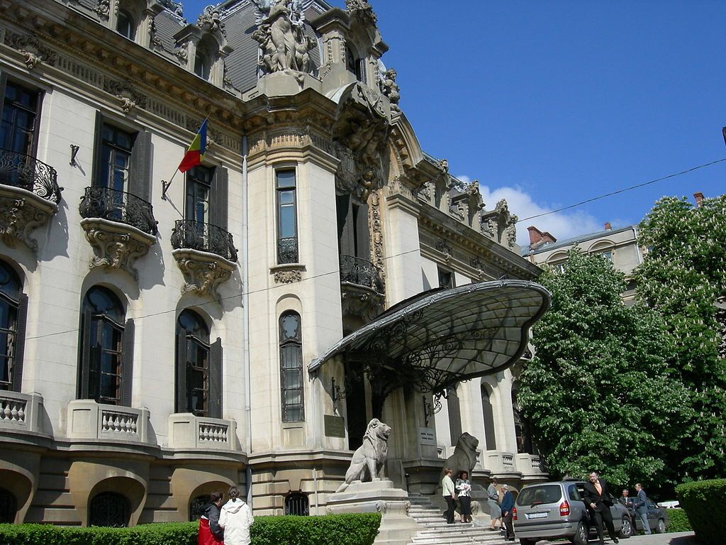 Дворец Кантакузино и Национальный Музей Георге Энеску  (Cantacuzino Palace and Muzeul Național George Enescu)